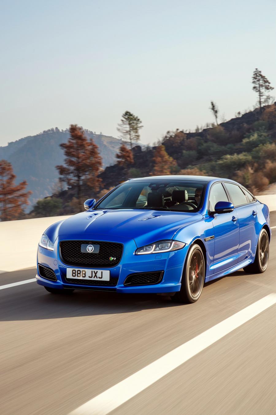  Jaguar XJR575 (X351) 2017 года  (WW) (фото 34 из 46)